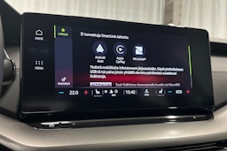 valkoinen Skoda Octavia 2024 kuva 25.