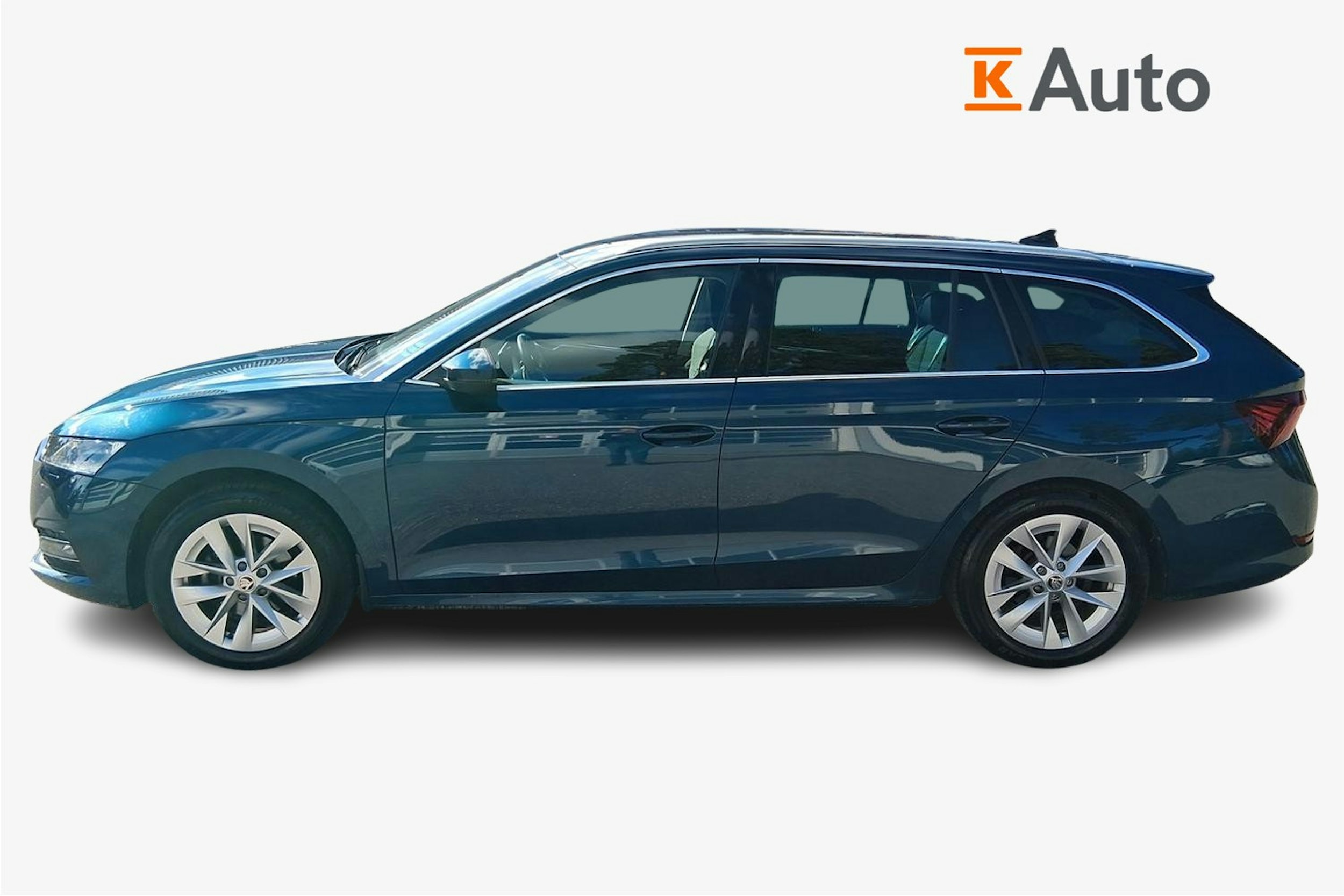 sininen Skoda Octavia 2023 kuva 6.