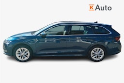 sininen Skoda Octavia 2023 kuva 6.