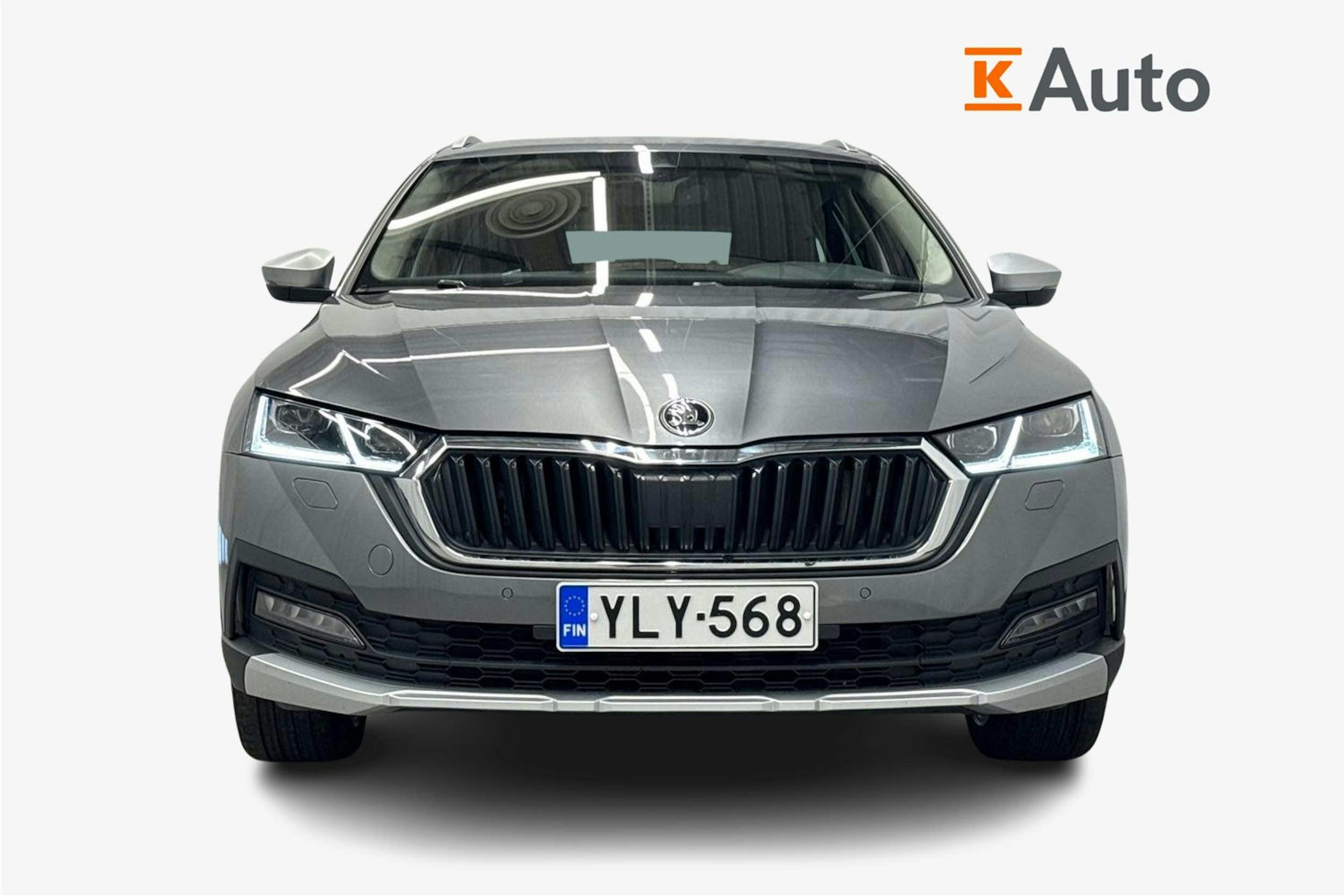 Harmaa Skoda OCTAVIA 2023 kuva 5.