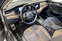 Harmaa Skoda OCTAVIA 2023 kuva 7.