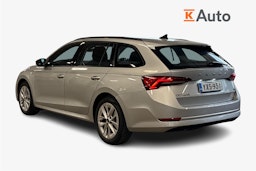 harmaa Skoda Octavia 2024 kuva 2.