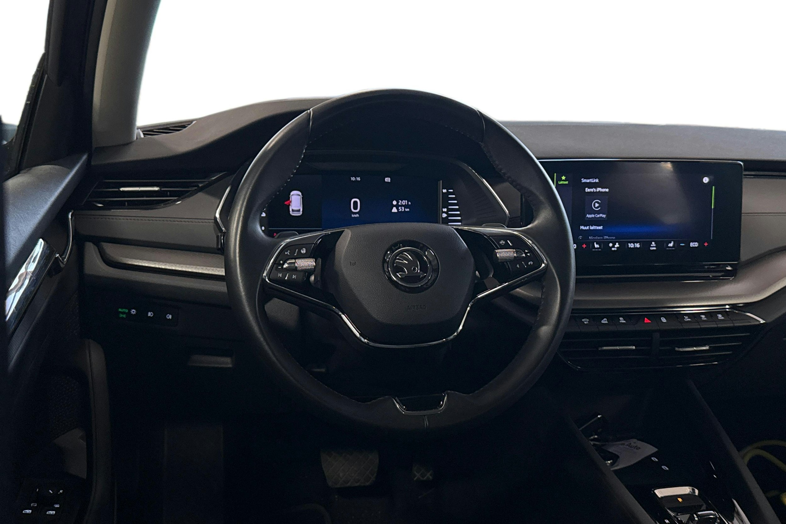 harmaa Skoda Octavia 2023 kuva 3.