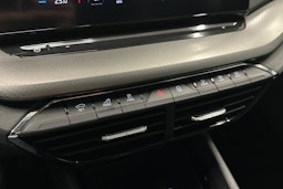 harmaa Skoda Octavia 2023 kuva 25.