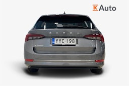 Harmaa Skoda OCTAVIA 2023 kuva 3.