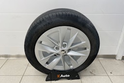 Harmaa Skoda OCTAVIA 2023 kuva 28.