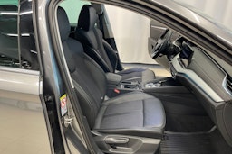 Harmaa Skoda OCTAVIA 2023 kuva 31.