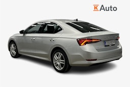 harmaa Skoda Octavia 2023 kuva 2.