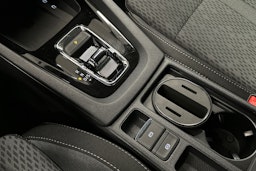 harmaa Skoda Octavia 2023 kuva 32.