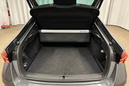 harmaa Skoda Octavia 2024 kuva 29.