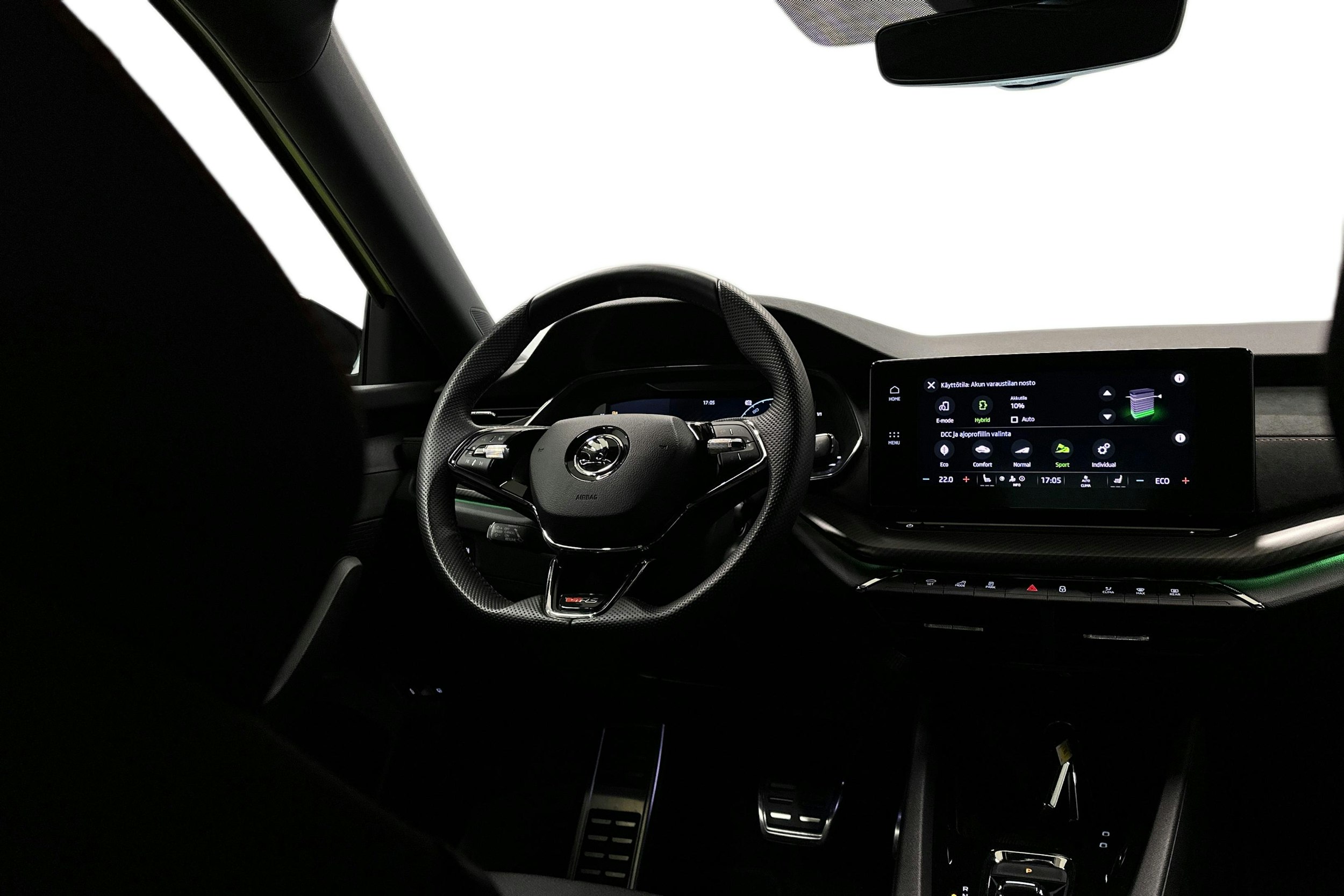 vihreä Skoda Octavia 2024 kuva 9.