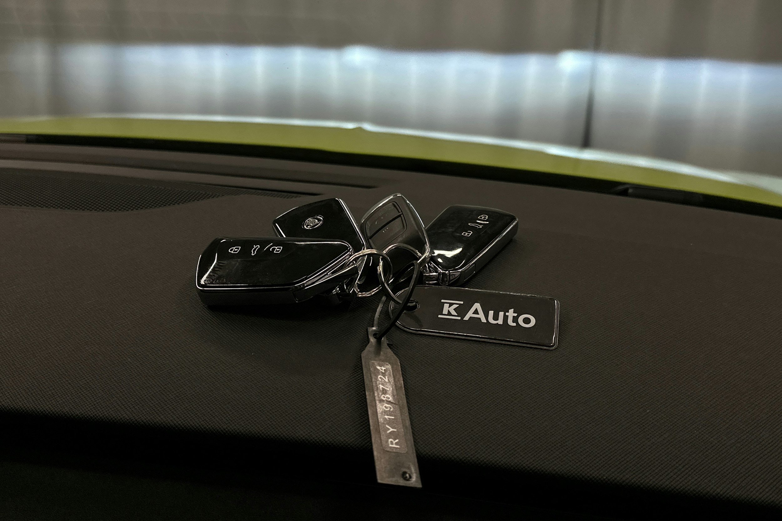 vihreä Skoda Octavia 2024 kuva 29.