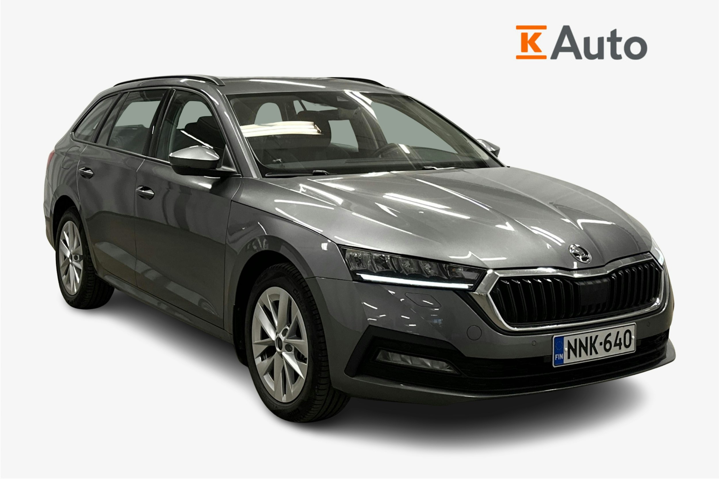 harmaa Skoda Octavia 2024 kuva 1.