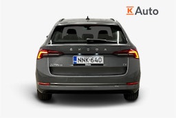 harmaa Skoda Octavia 2024 kuva 3.
