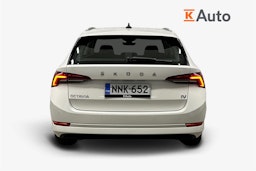 valkoinen Skoda Octavia 2024 kuva 3.