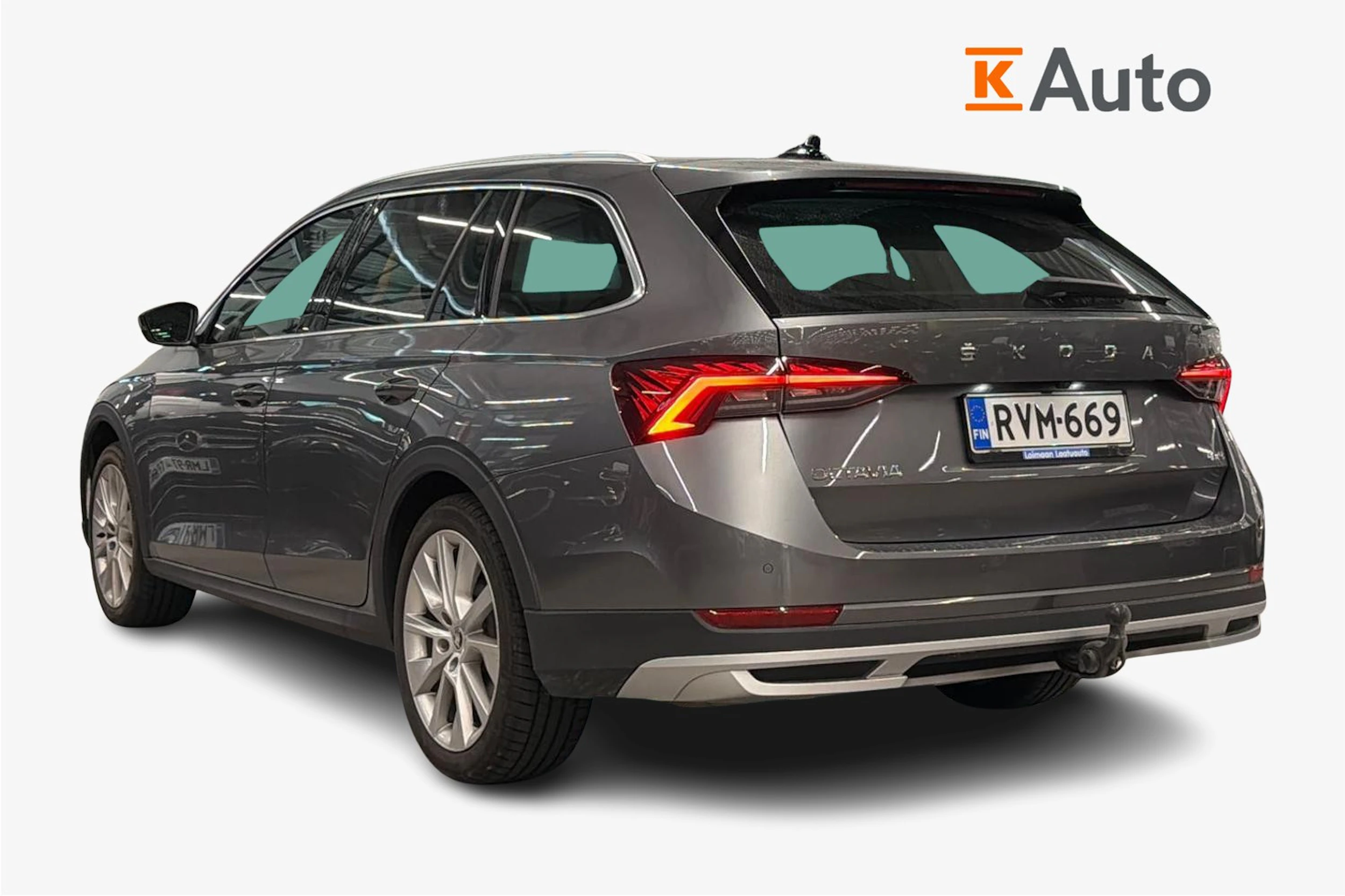 harmaa Skoda Octavia 2024 kuva 2.