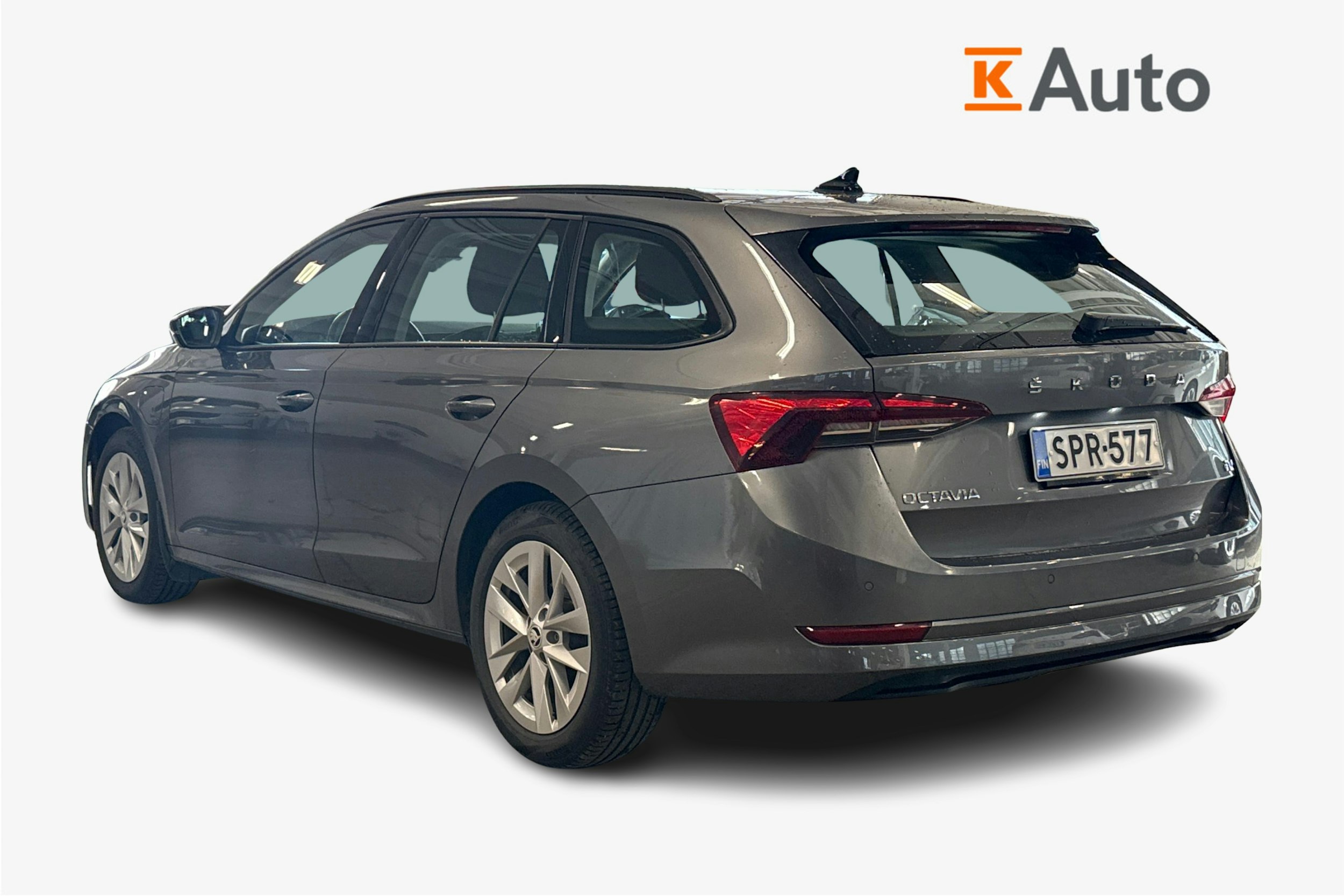 harmaa Skoda Octavia 2024 kuva 2.