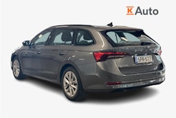 harmaa Skoda Octavia 2024 kuva 2.