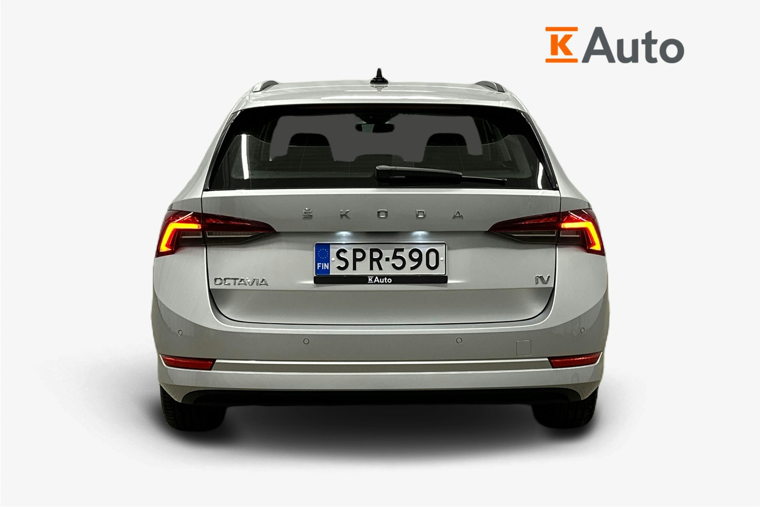 harmaa Skoda Octavia 2024 kuva 3.