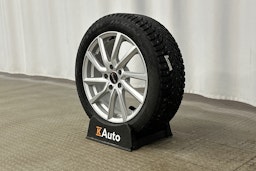 harmaa Skoda Octavia 2024 kuva 13.