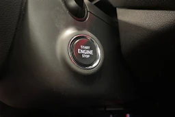 harmaa Skoda Octavia 2024 kuva 30.