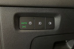 harmaa Skoda Octavia 2024 kuva 32.