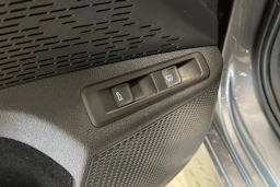 harmaa Skoda Octavia 2024 kuva 34.