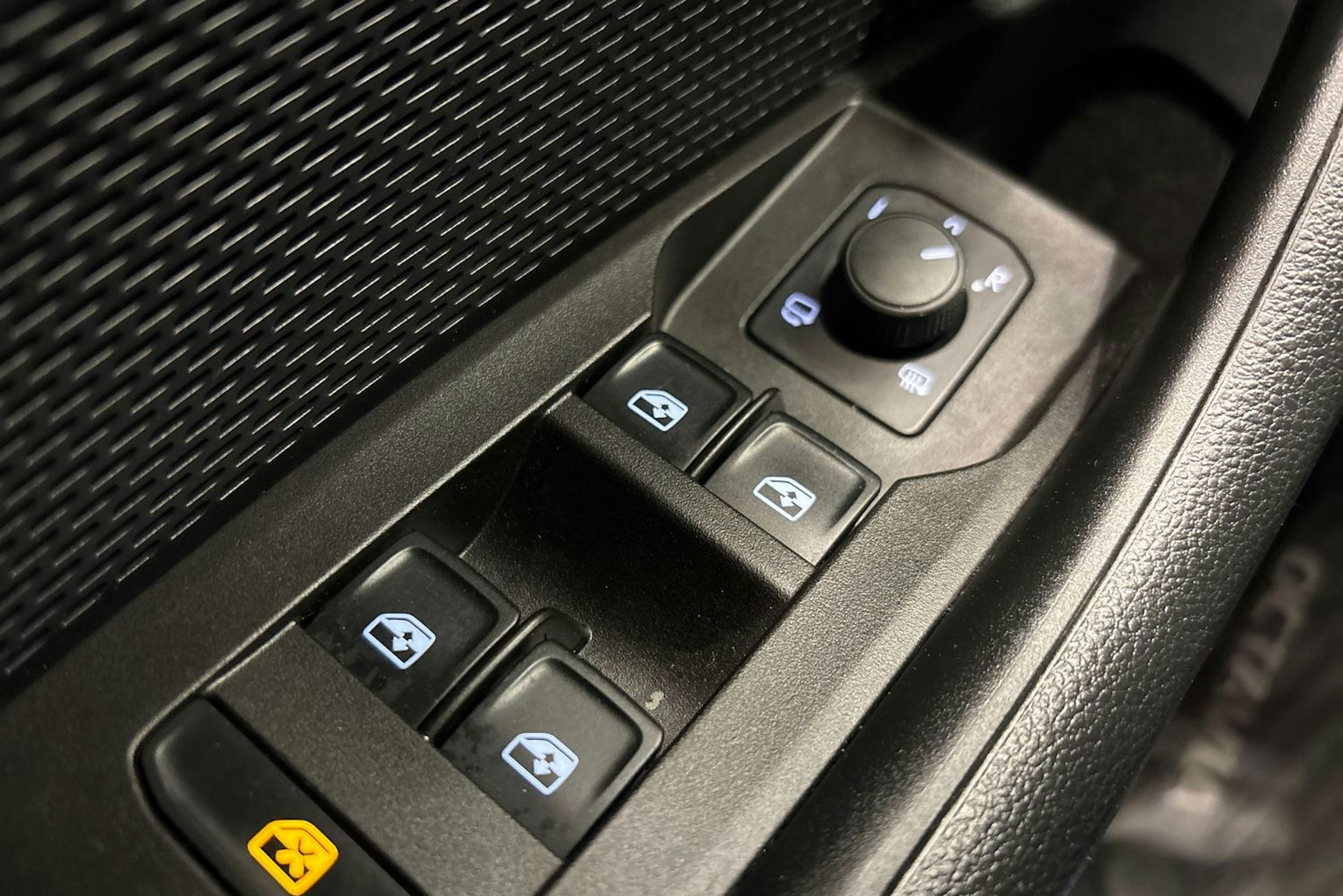 Punainen Skoda OCTAVIA 2024 kuva 22.