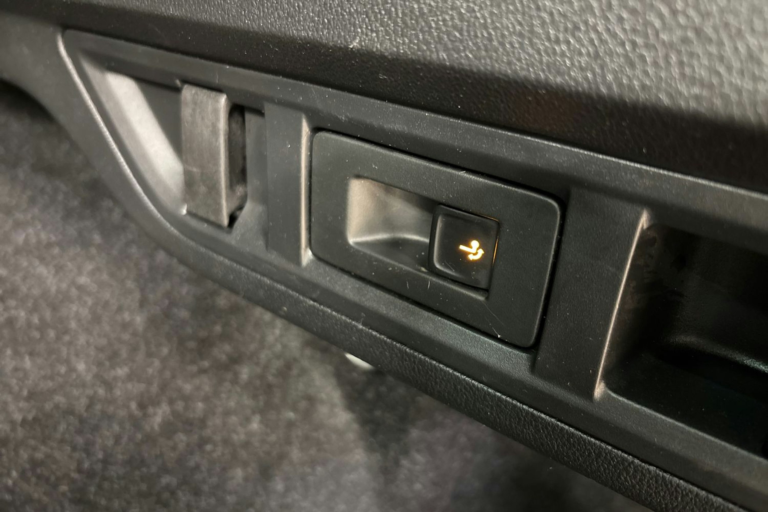 Punainen Skoda OCTAVIA 2024 kuva 29.