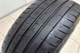 Punainen Skoda OCTAVIA 2024 kuva 31.