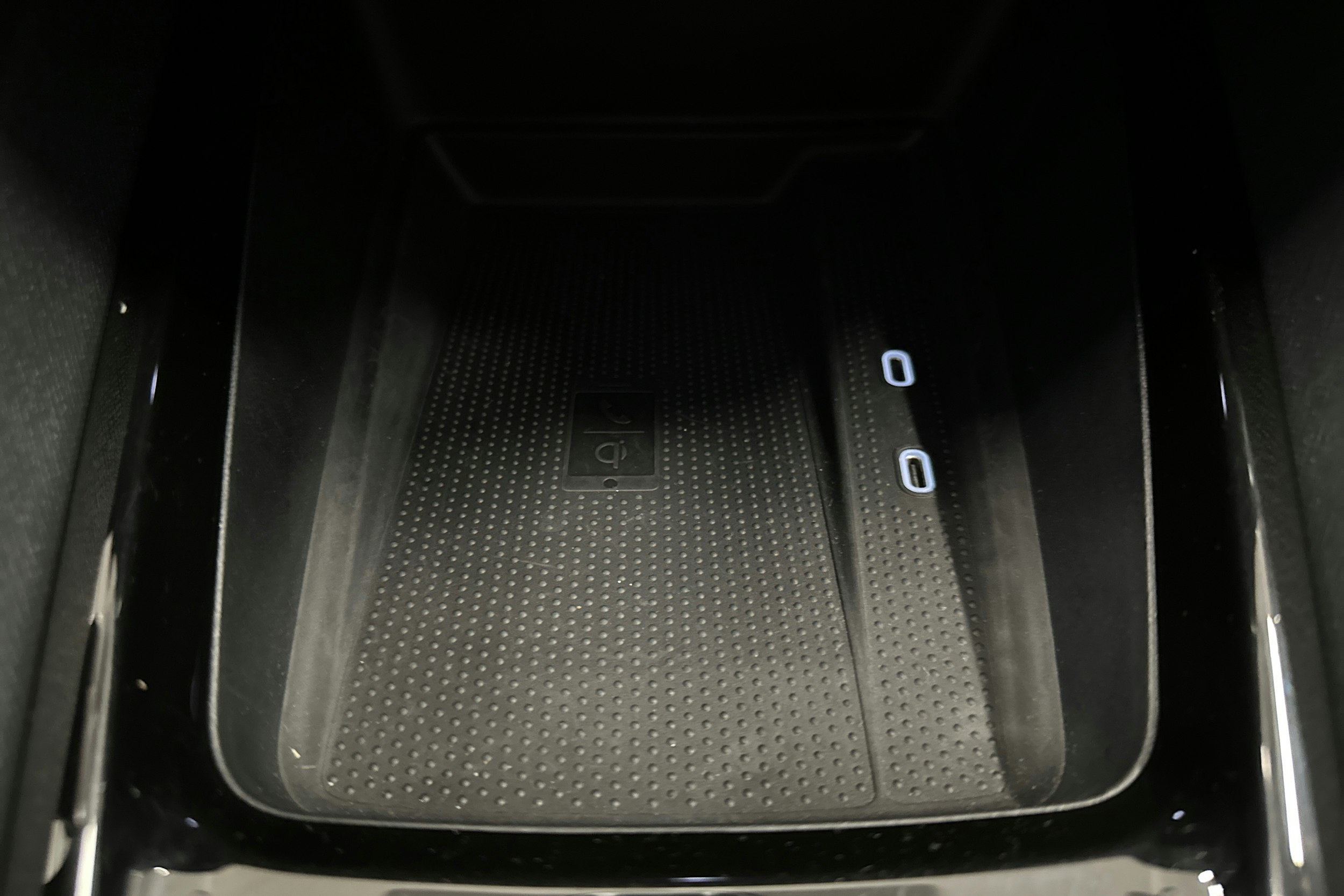 harmaa Skoda Octavia 2024 kuva 23.