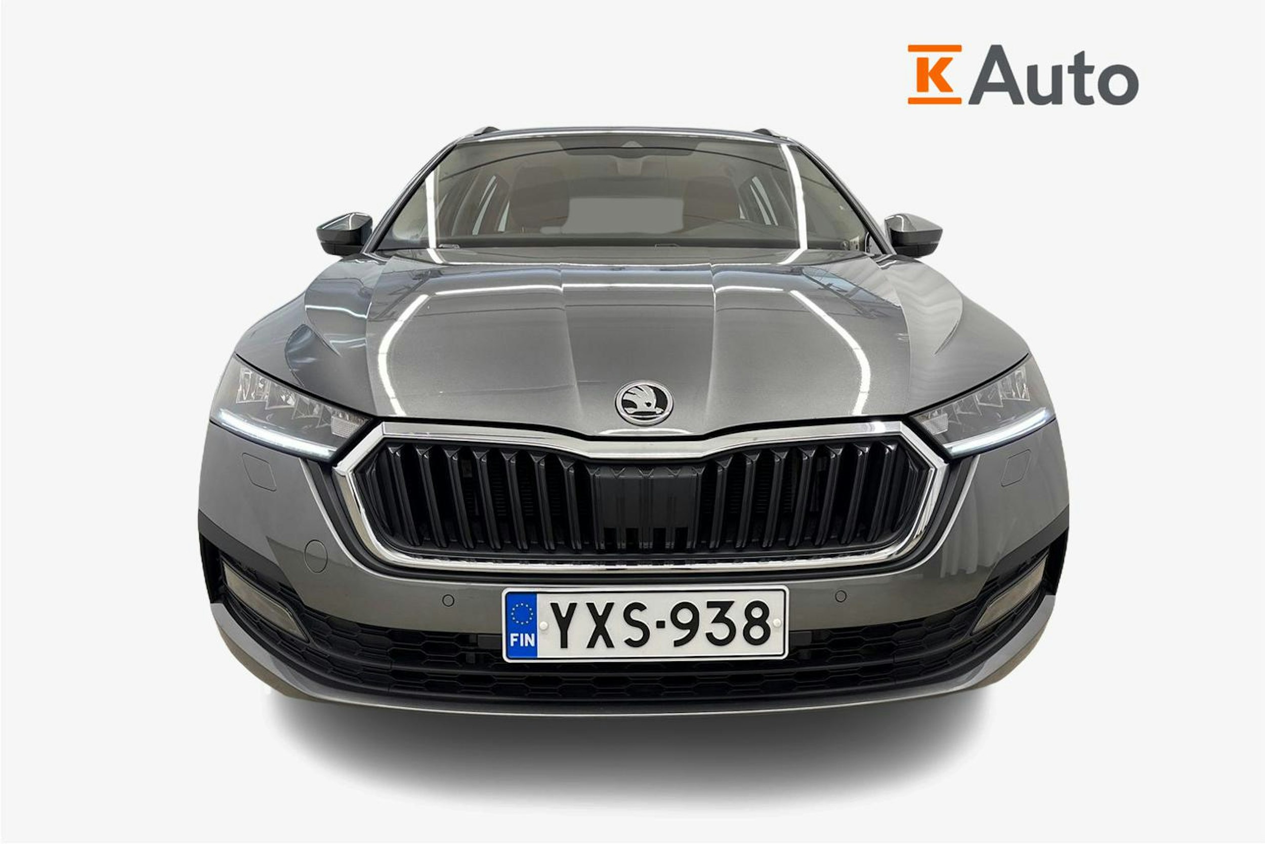 harmaa Skoda Octavia 2024 kuva 5.