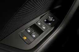 harmaa Skoda Octavia 2024 kuva 22.