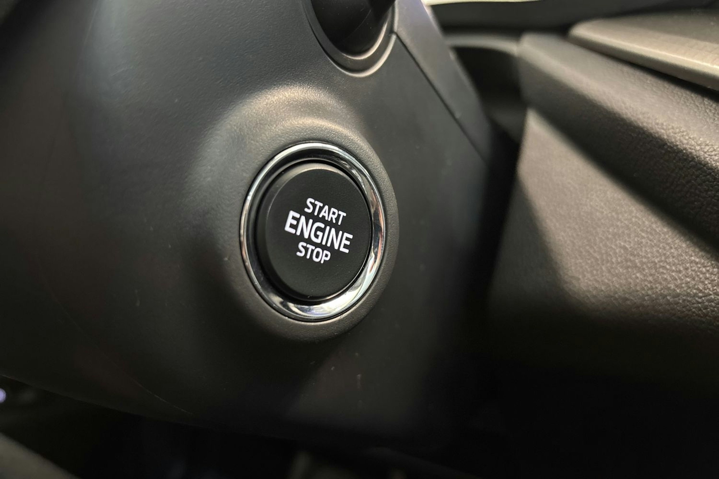 harmaa Skoda Octavia 2024 kuva 24.