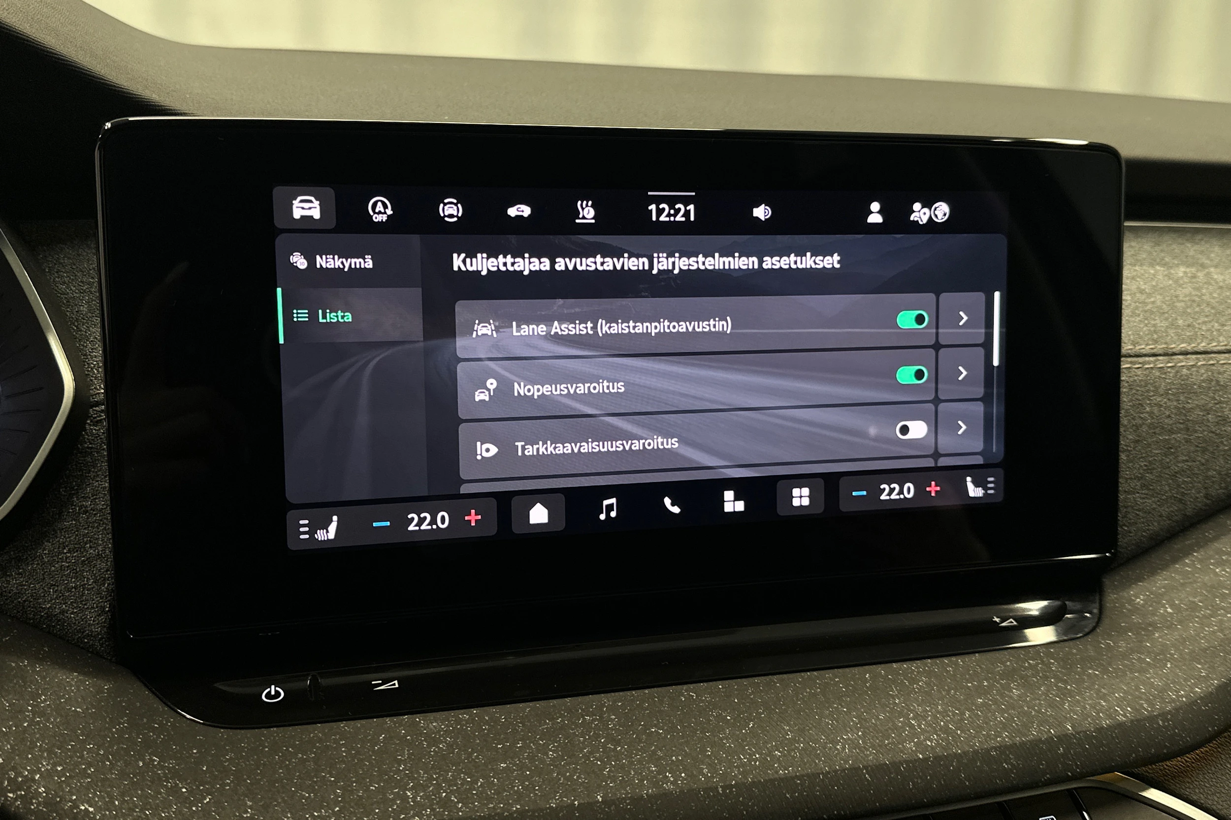 harmaa Skoda Octavia 2025 kuva 22.