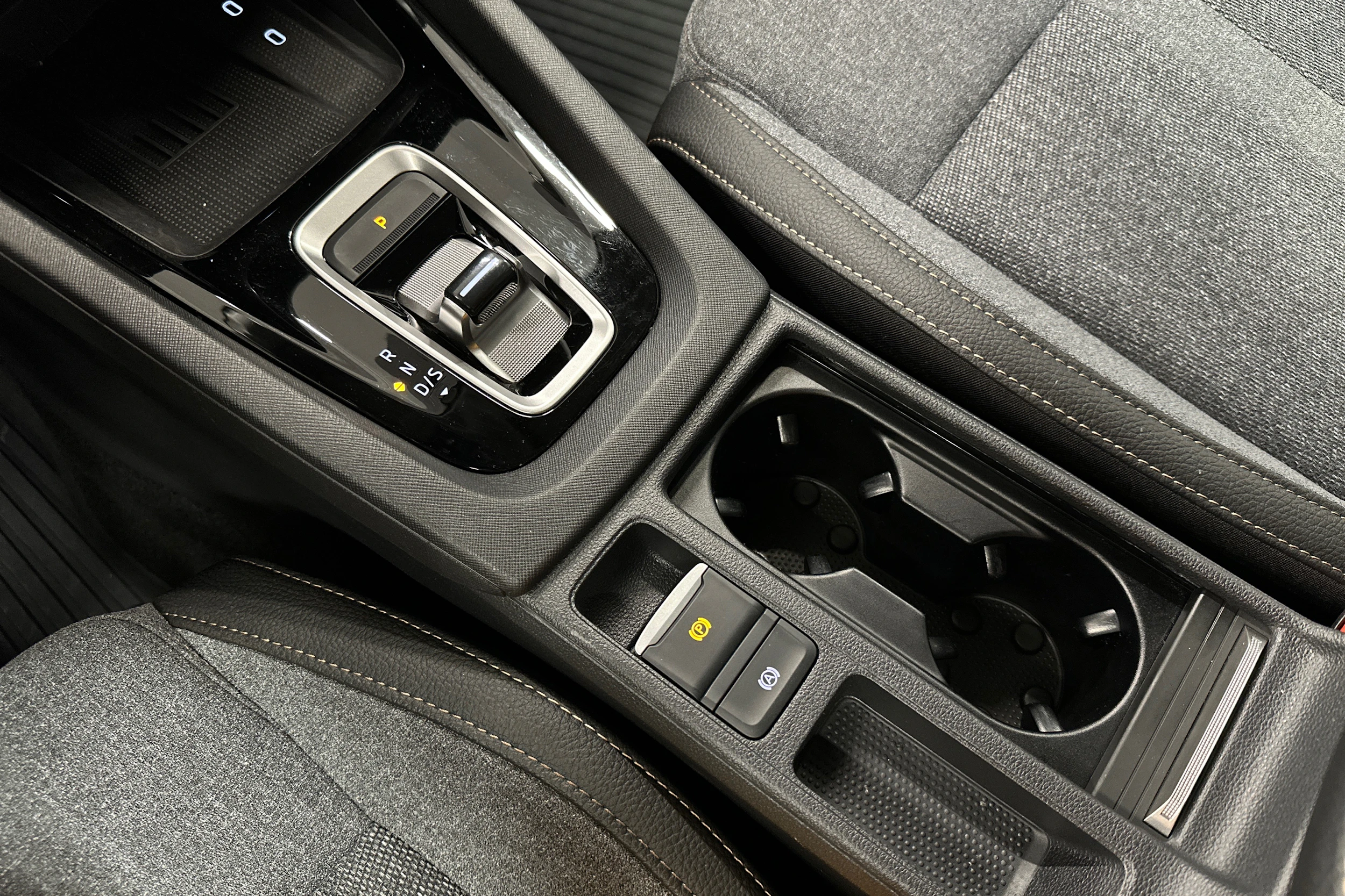 hopea Skoda Octavia 2025 kuva 30.
