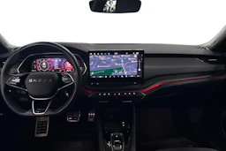 Musta Skoda OCTAVIA 2025 kuva 8.