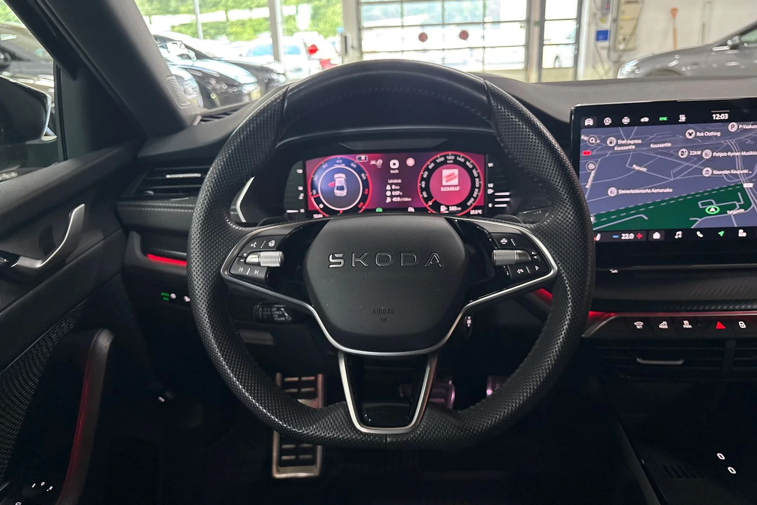 Musta Skoda OCTAVIA 2025 kuva 12.