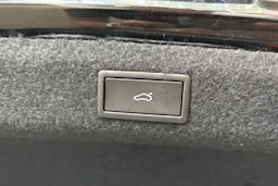 Musta Skoda OCTAVIA 2025 kuva 26.