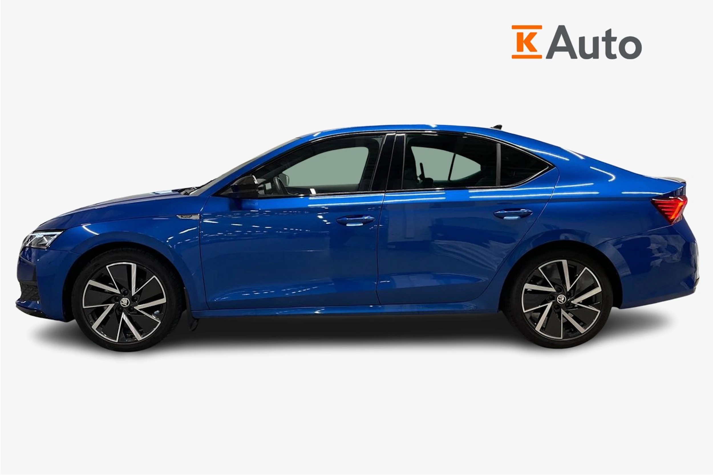 sininen Skoda Octavia 2025 kuva 7.