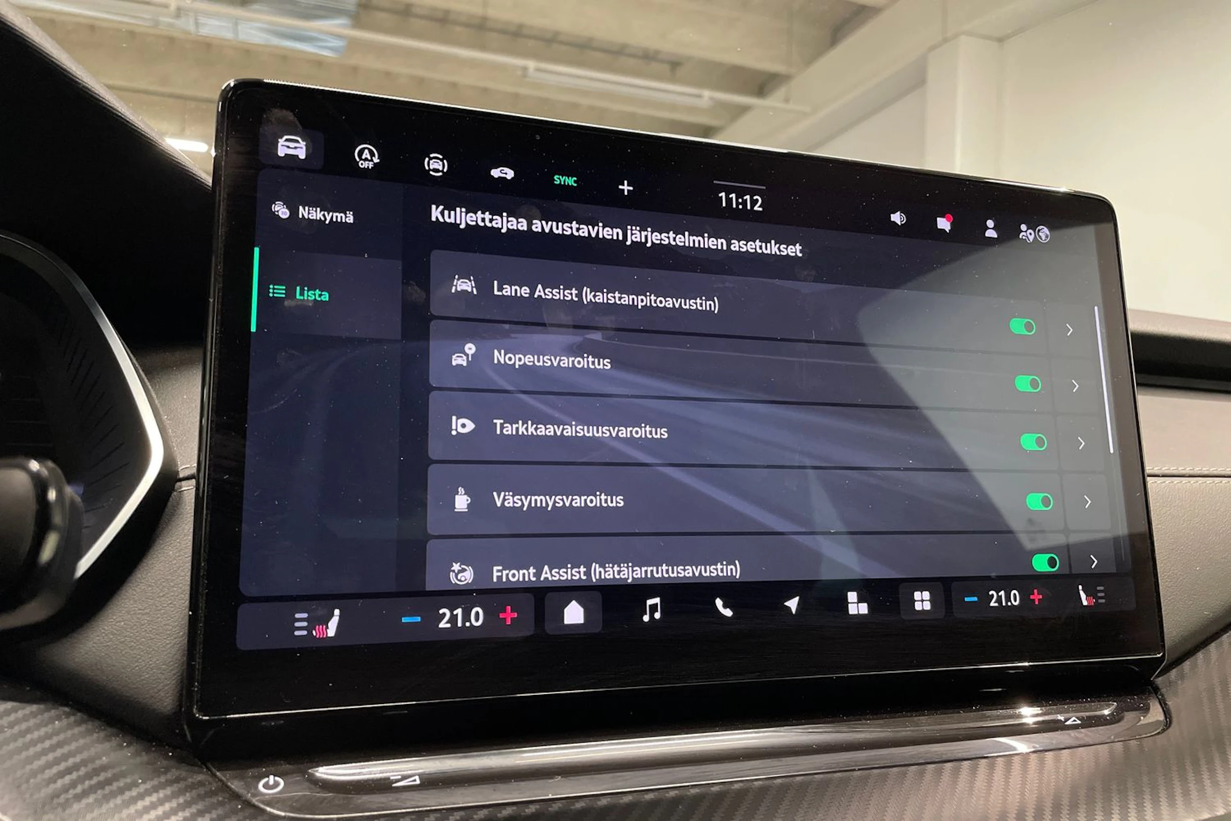 sininen Skoda Octavia 2025 kuva 23.