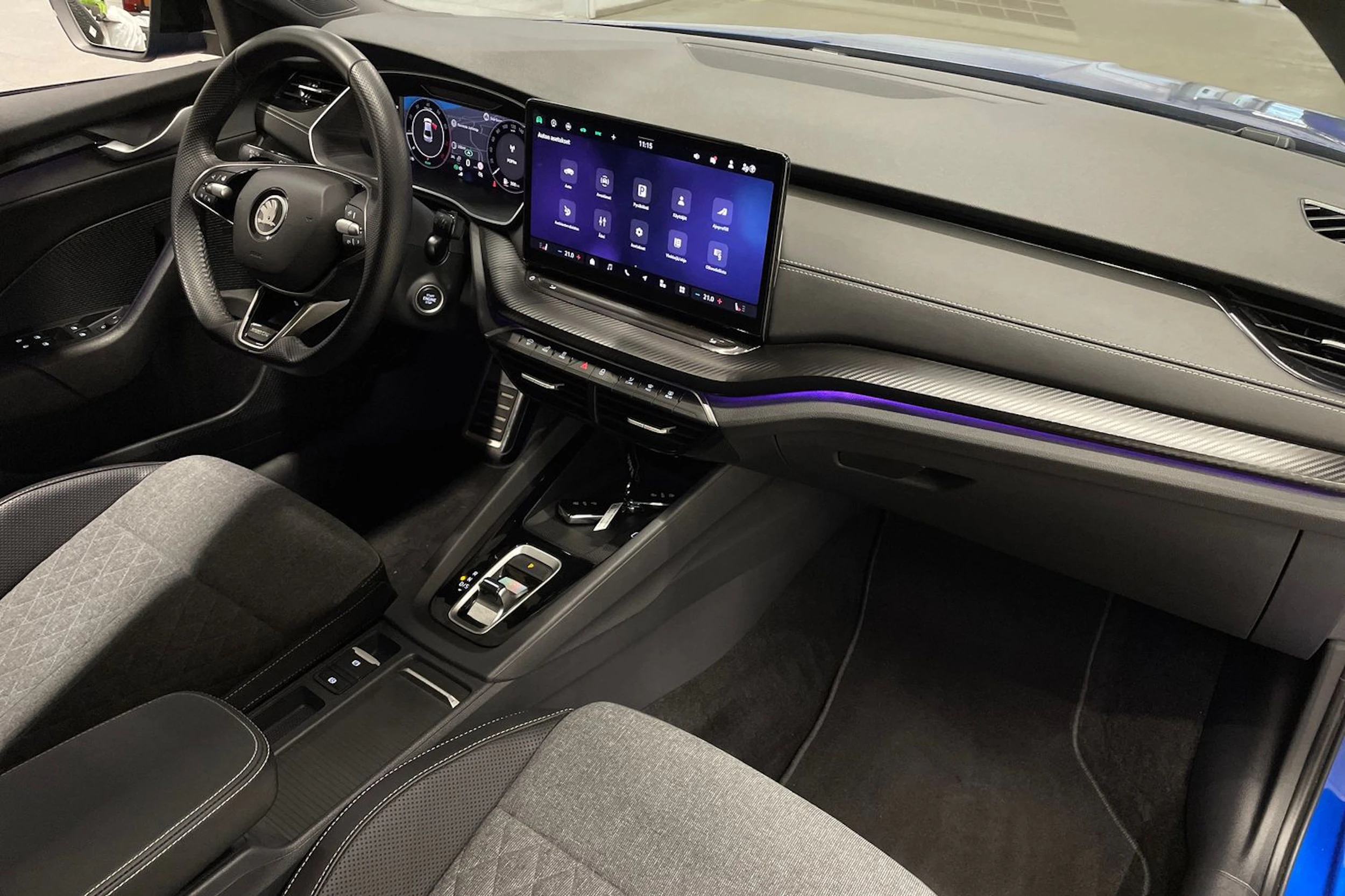 sininen Skoda Octavia 2025 kuva 35.