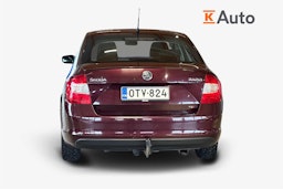 Punainen Skoda RAPID 2013 kuva 3.