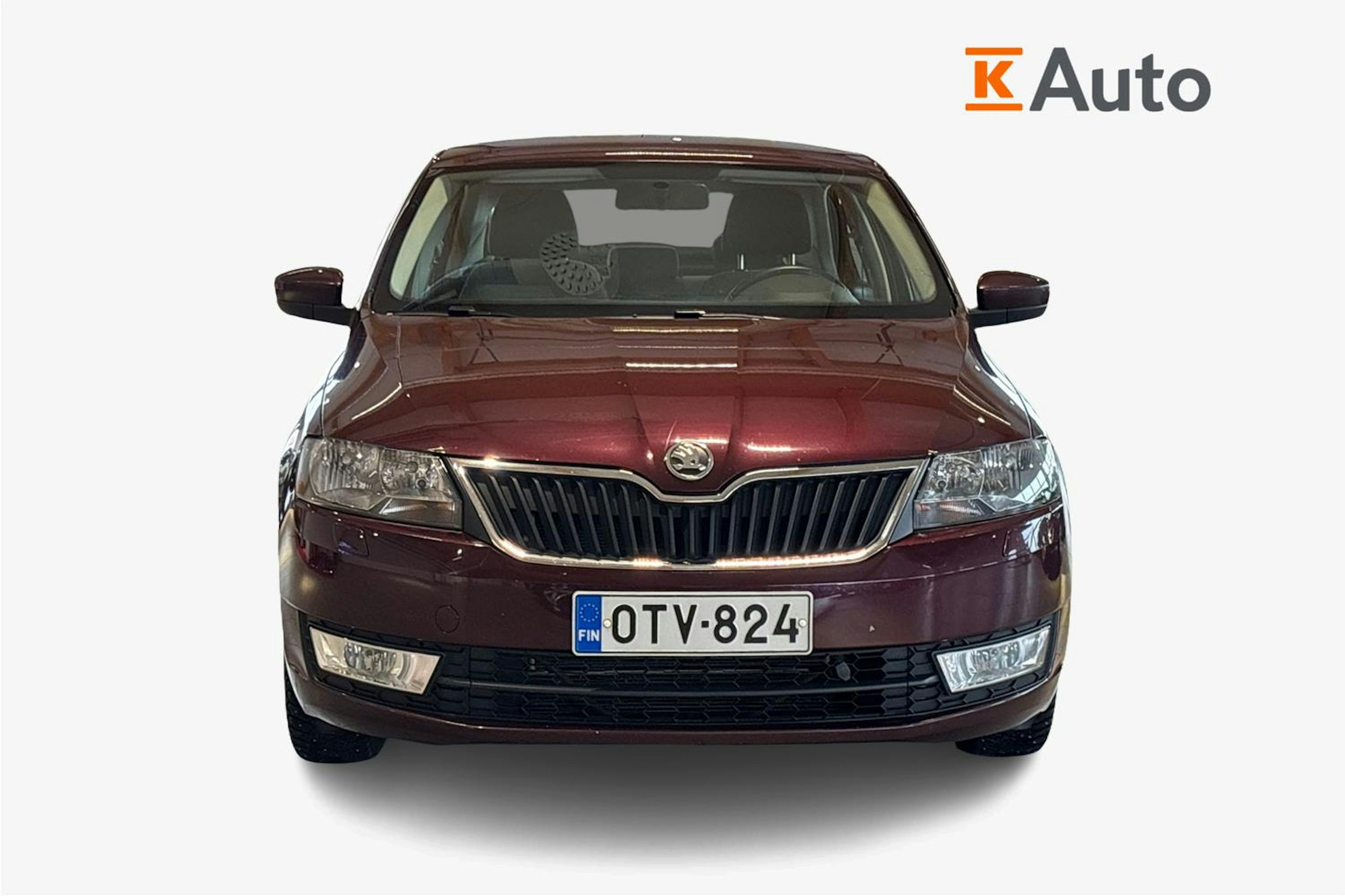 Punainen Skoda RAPID 2013 kuva 5.