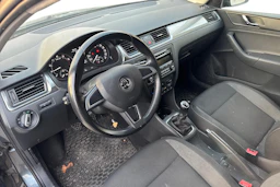 Hopea Skoda RAPID 2014 kuva 3.