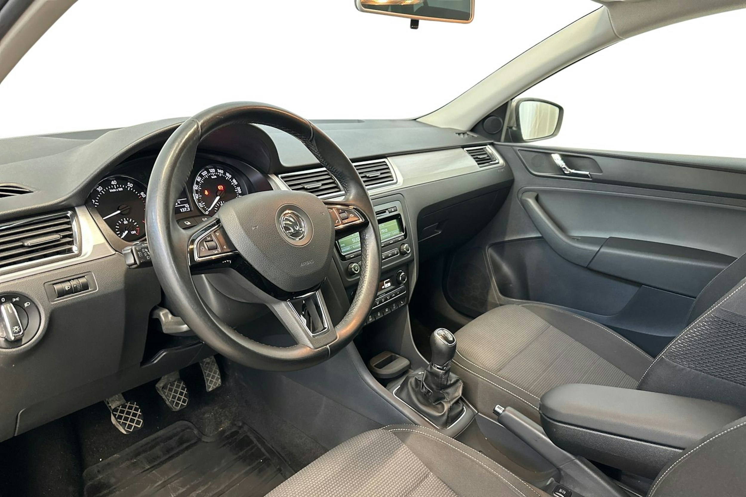 ruskea (beige) Skoda Rapid 2014 kuva 7.