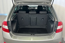 ruskea (beige) Skoda Rapid 2014 kuva 15.