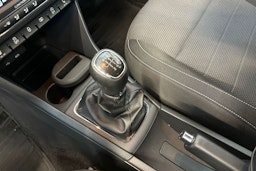 ruskea (beige) Skoda Rapid 2014 kuva 20.