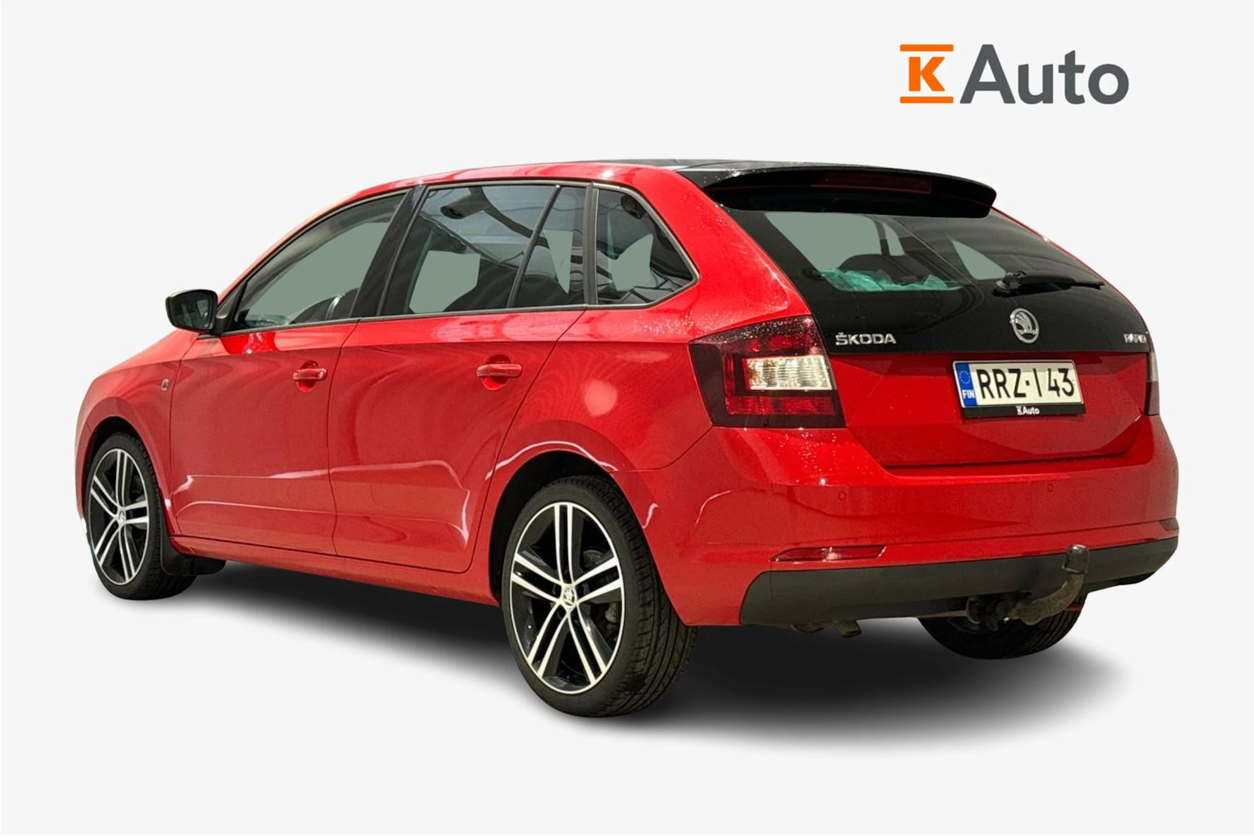 punainen Skoda Rapid 2015 kuva 2.