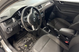 hopea Skoda Rapid 2015 kuva 3.